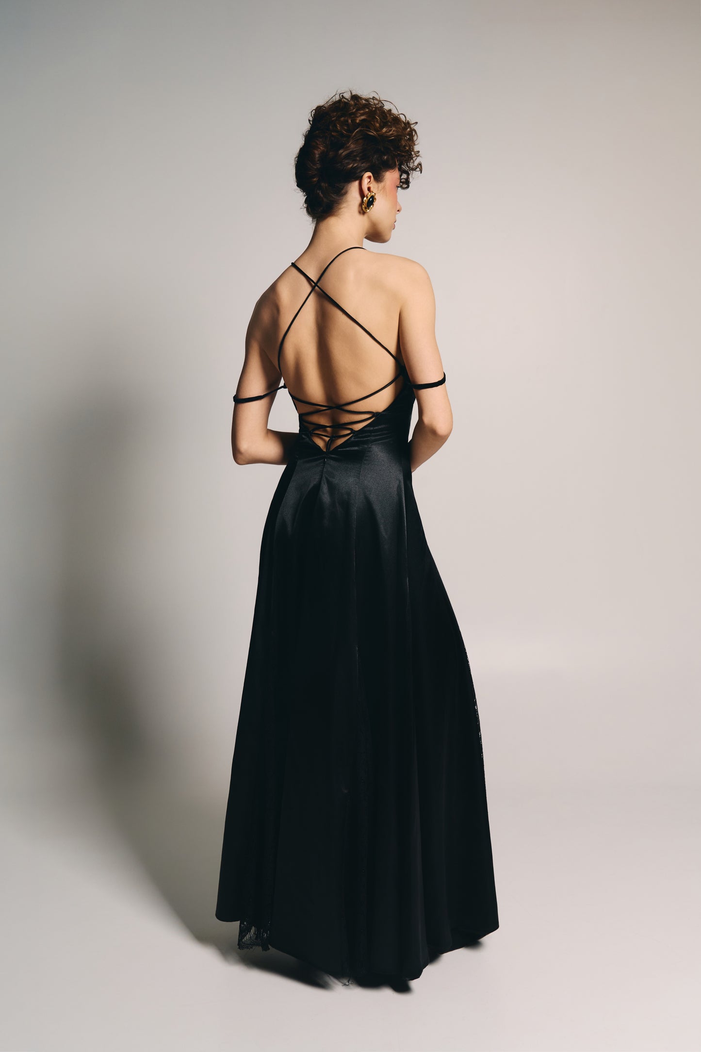 FLORA BLACK MAXI DRESS